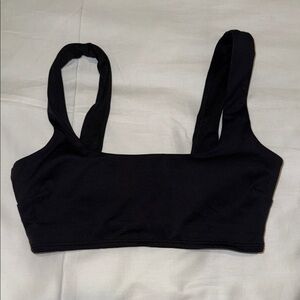 Alo sports bra soft sculpt
